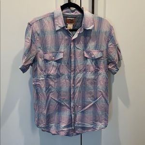 Men’s short sleeve button down